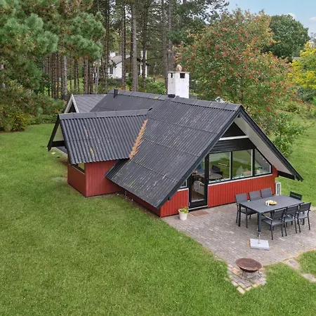 Three-Bedroom Holiday Home Knebel With Sea View 03 펜션